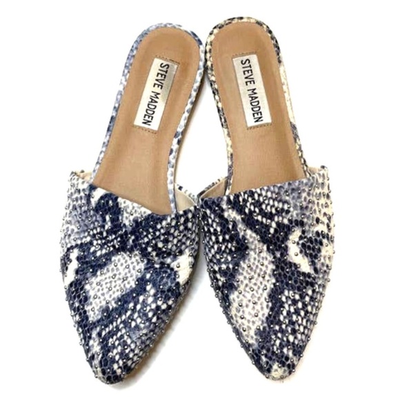 STEVE MADDEN Trace Studded Snakeskin Slide - Picture 7 of 7